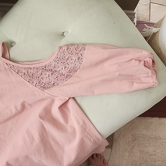 Women top cold shoulder - Picture 7 of 8